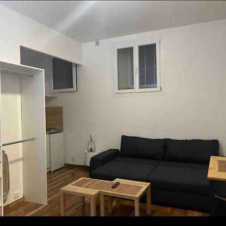 Studio Meuble Tout Equipe!! Boujan-sur-Libron Exteriör bild
