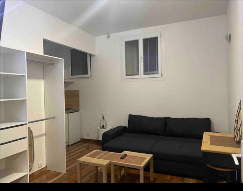 Studio Meuble Tout Equipe!! Boujan-sur-Libron Exteriör bild